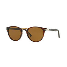 Load image into Gallery viewer, Persol 3108S - Industria dos Óculos
