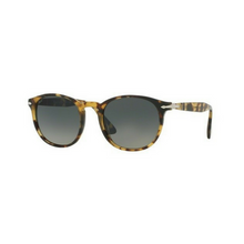 Load image into Gallery viewer, Persol 3157S - Industria dos Óculos
