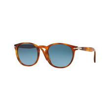 Load image into Gallery viewer, Persol 3157S - Industria dos Óculos
