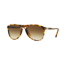Load image into Gallery viewer, Persol 9714S - Industria dos Óculos
