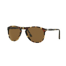 Load image into Gallery viewer, Persol 9714S - Industria dos Óculos
